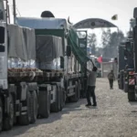 UN Confirms 900 Relief Trucks Reach Gaza on Second Day of Truce - AAMNEWSHUB.COM