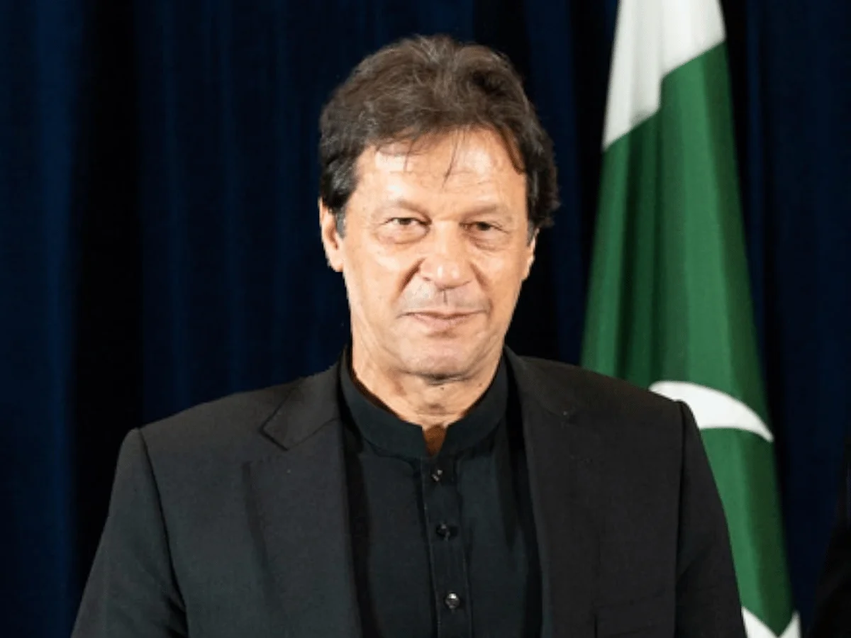 Imran Khan's Transfer Proposal Ignites Political Debate - AAMNEWSHUB.COM