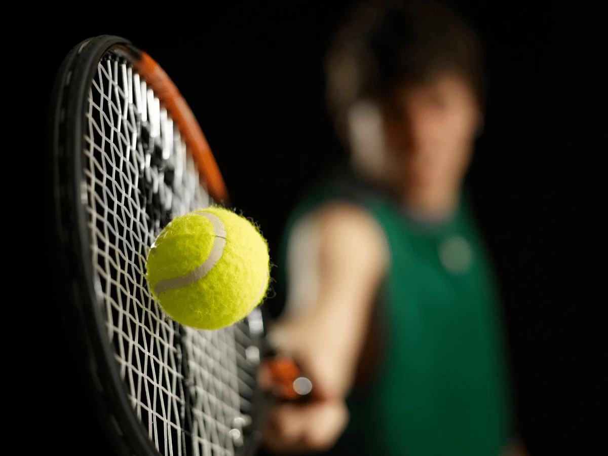 Pakistani Tennis Player Sets World Record For Most Serves In One Minute - aamnewshub.com
