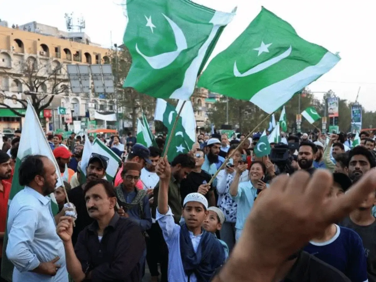 Pakistan Celebrates Youm-e-Tashakkur Nationwide - AAMNEWSHUB.COM