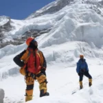 Two Climbers Lose Their Lives On Mount Everest - AAMNEWSHUB.COM